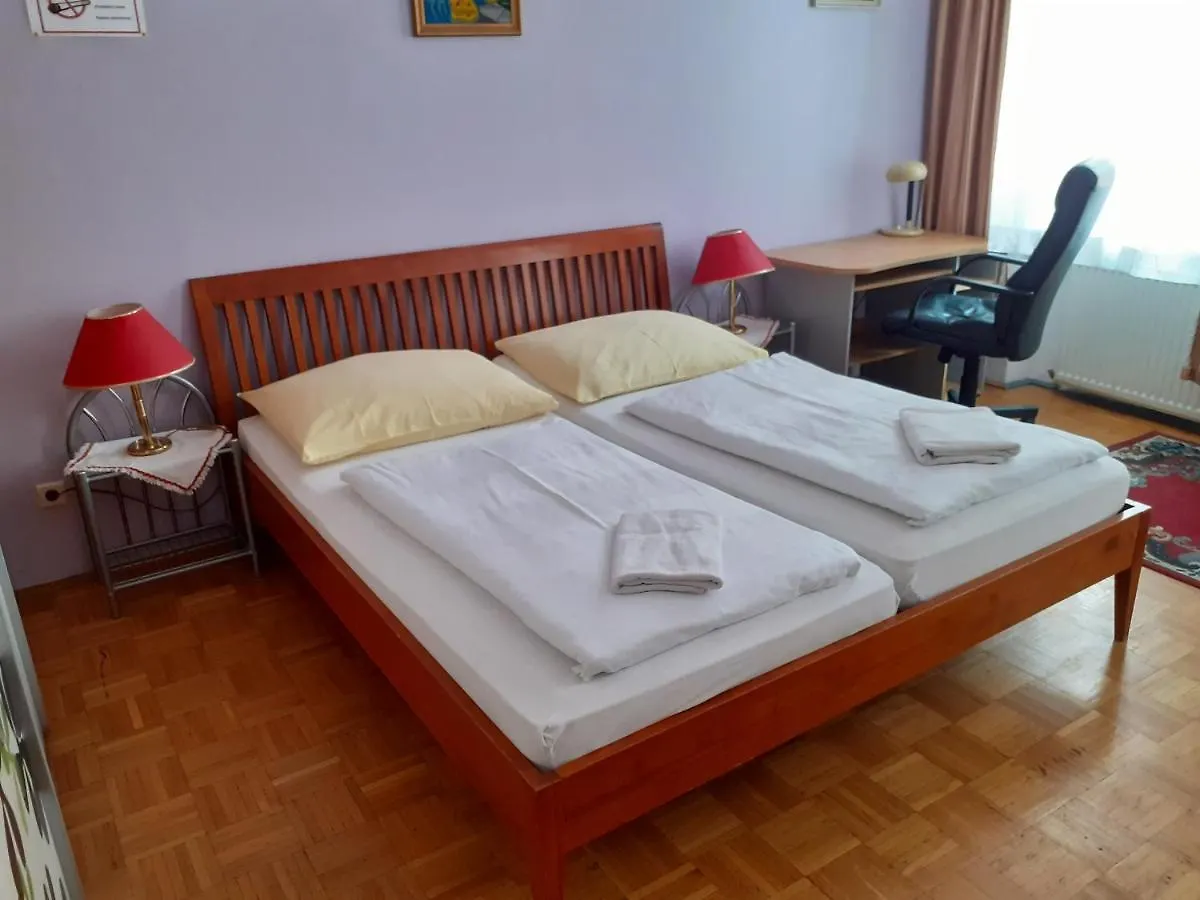 Happyhostel Βιέννη Πανσιόν