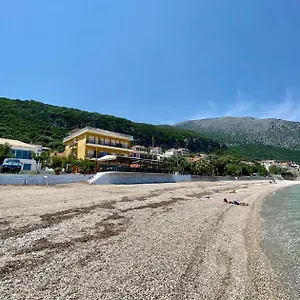 Riviera Hotel Poros (Kefalonia)