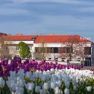 Hotel Strandhotel Alte Donau, Wien