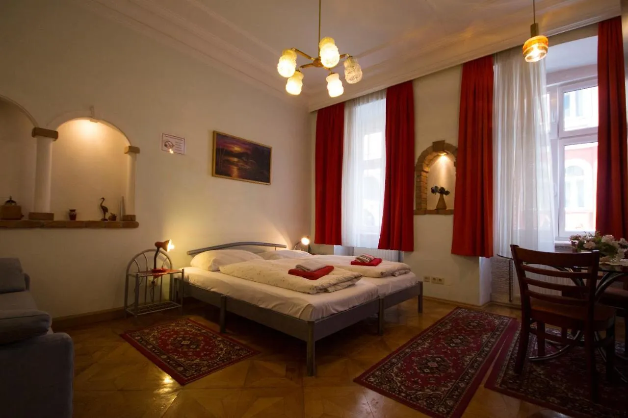 בית הארחה וינה Happyhostel