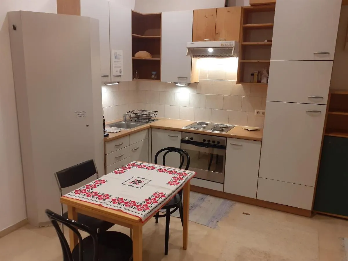 בית הארחה וינה Happyhostel