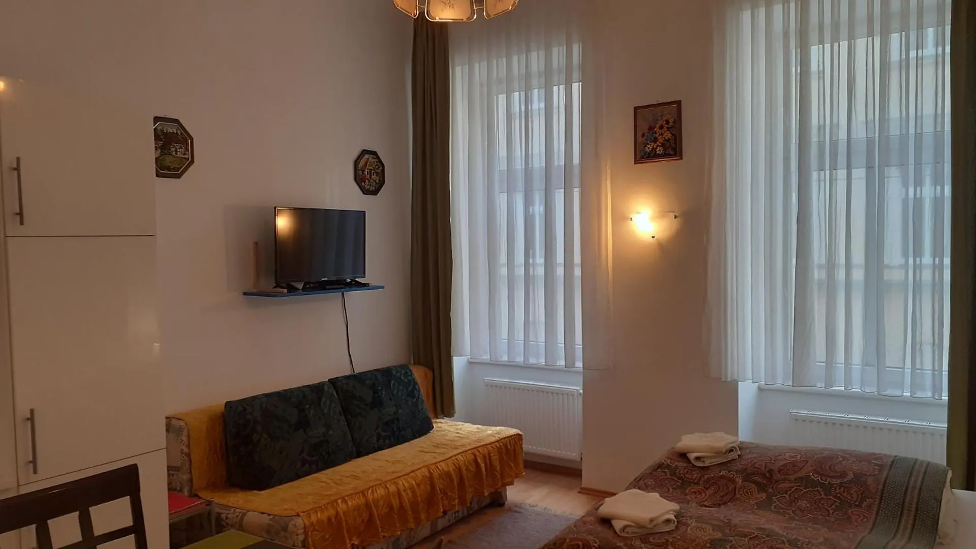 בית הארחה וינה Happyhostel אוסטריה